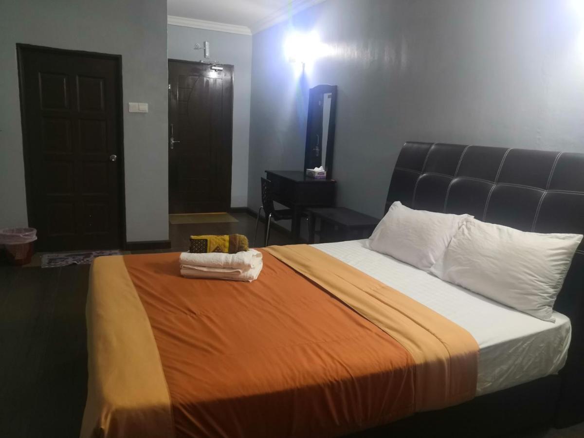 Oyo 90473 Opah Inn Hotel Kampong Ayer Terjun Luaran gambar